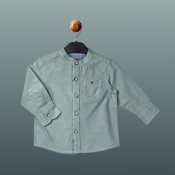 Light Green Button-Up Shirt with Mandarin Collar – Fresh & Versatile