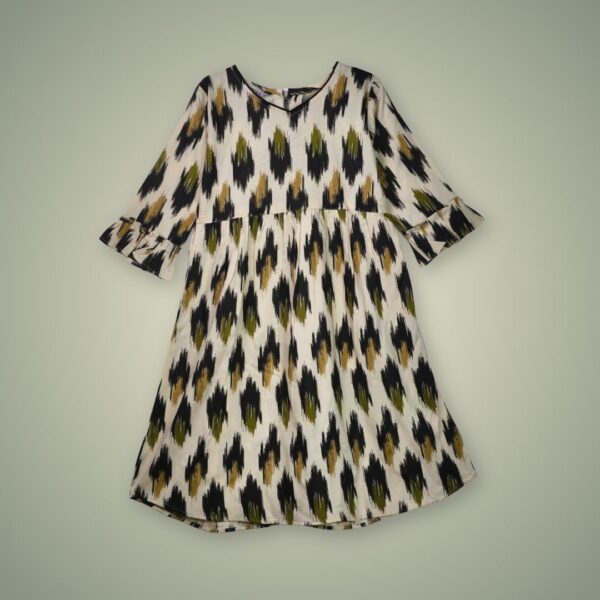 Abstract Print Long-Sleeved Dress – Bold & Stylish